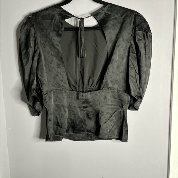 The Andamane Black Puff Sleeve Blouse With Open Back Size Medium - Picture 4 of 6